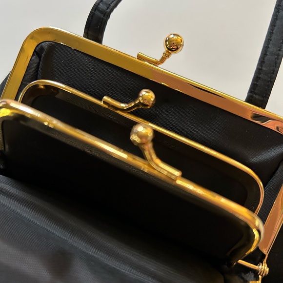 Vintage Beaded Evening Bag Silk Shantung Excellant Condition with Change Purse. - Picture 3 of 6